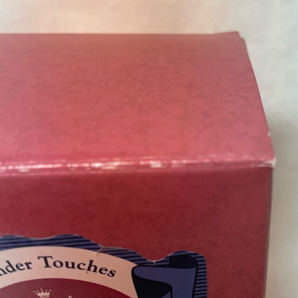 Bunny With Ice Cream Tender Touches Figurine - Picture 5 of 7